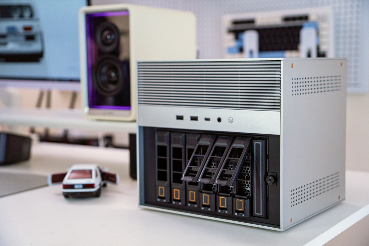 10-Inch Rack Homelab: How to Build a Stealth Mini Setup – Zima Store Online