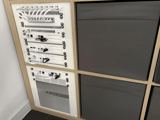 Eine Home-Server-Einrichtung für eine Familie, die viel reist, aber einen privaten Ort für alle Daten haben möchte