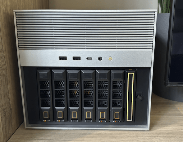 How Does ZFS Record Size Affect NAS Compression and Snapshot Space? - Zima Store Online