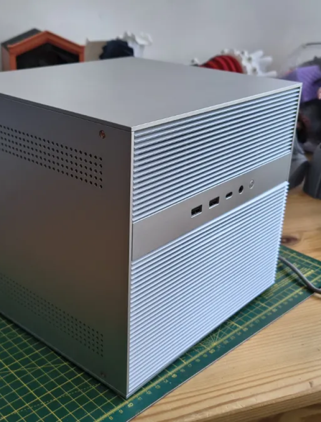 Testbericht zur persönlichen Cloud-NAS IceWhale ZimaCube 2