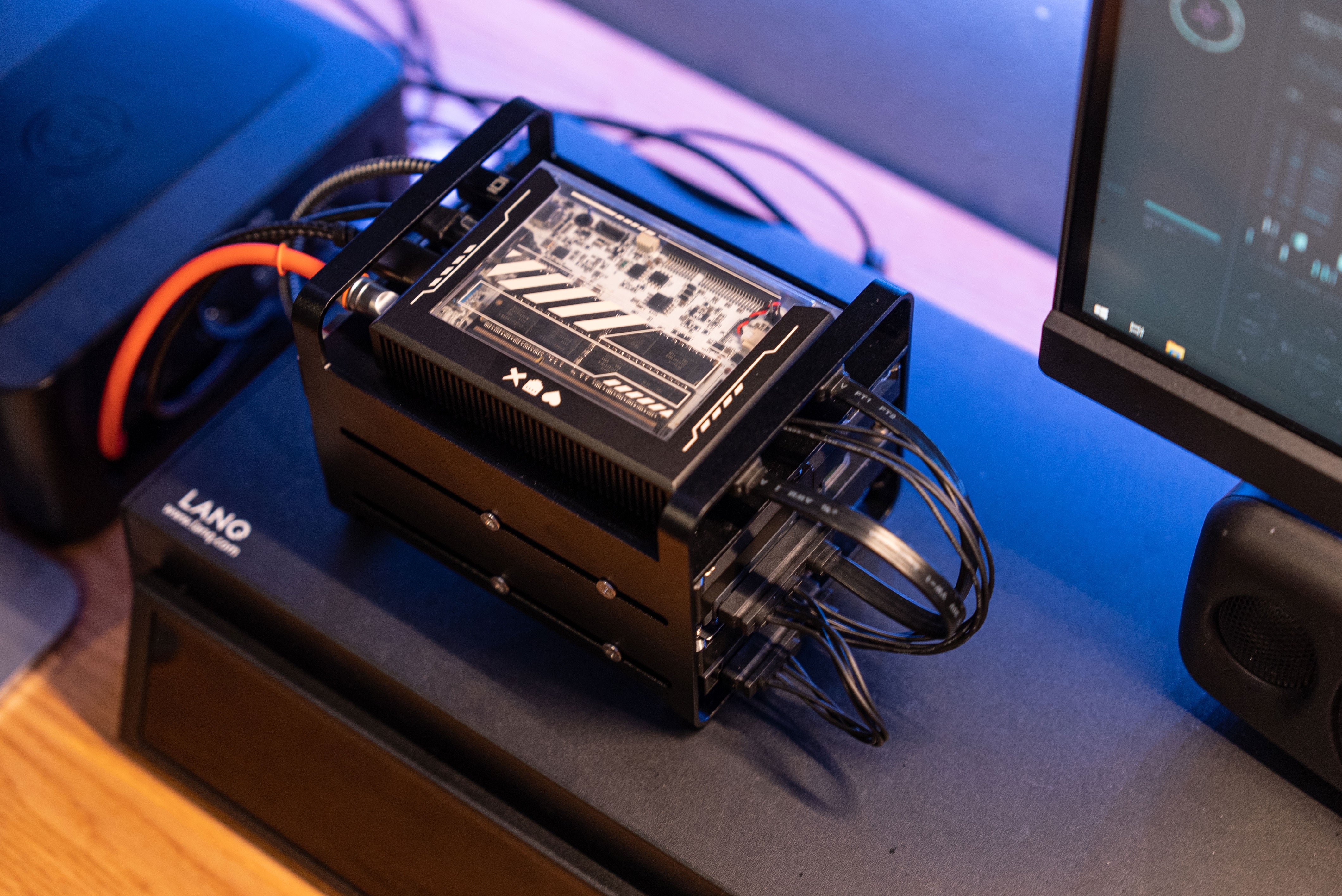 Zima | ホームサーバー、DIY NAS、シングルボードx86サーバー – Zima
