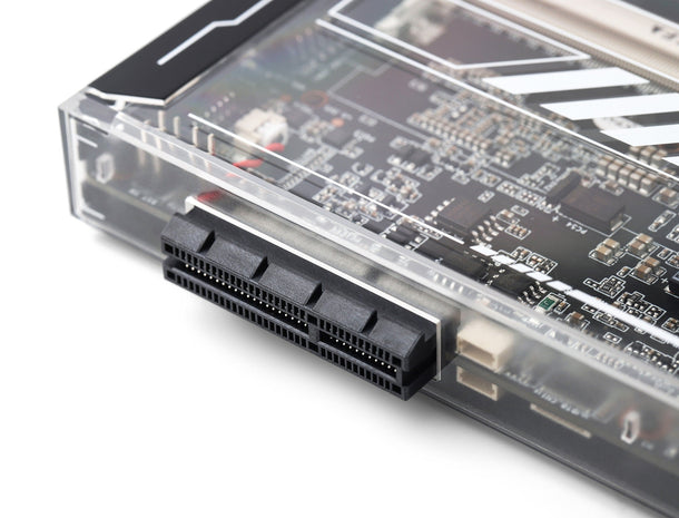 ZimaBlade PCIe 2.0 x4 Lane